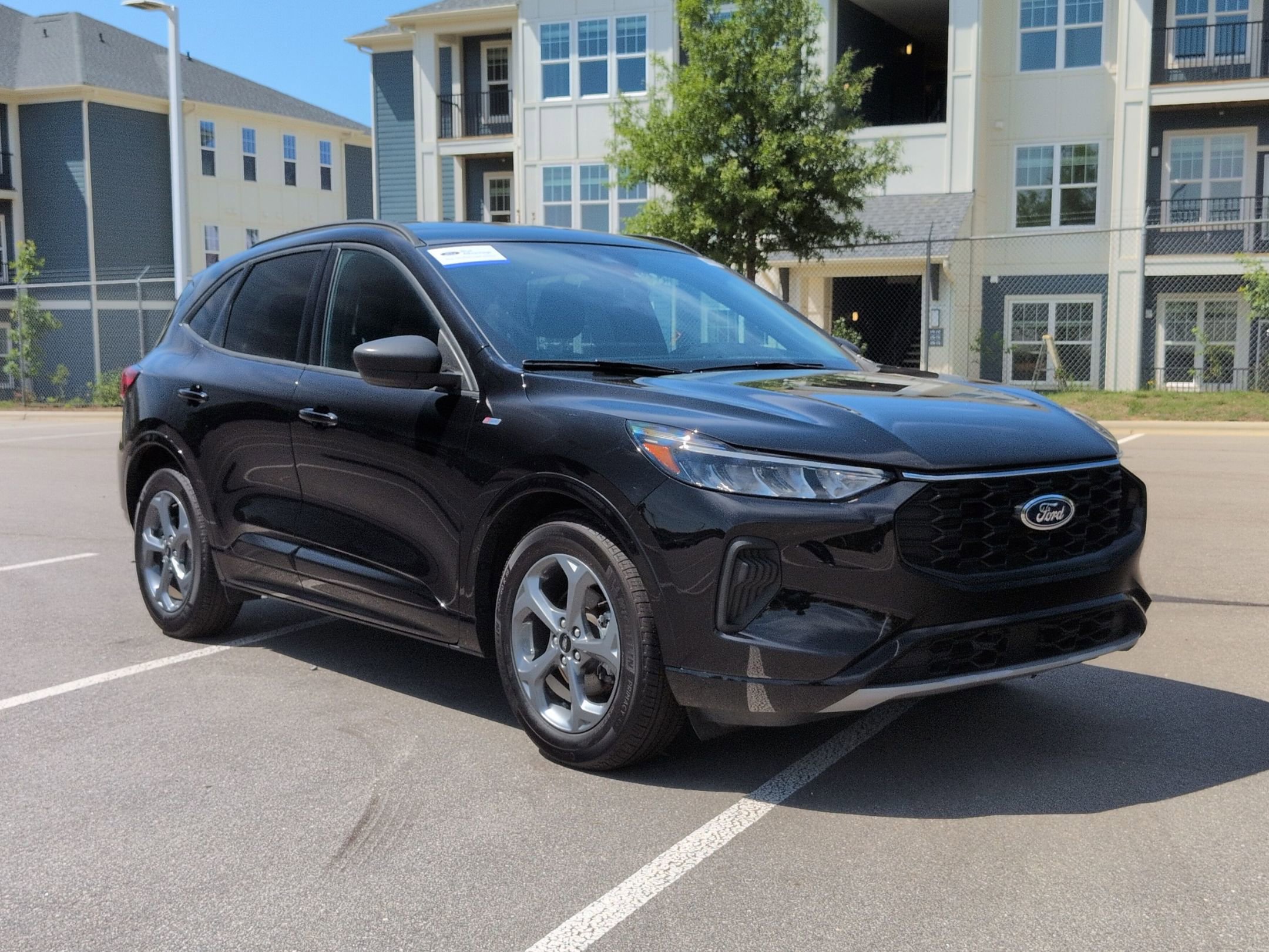 Certified 2023 Ford Escape ST-Line w/ Tech Pack #1 FWD image 1