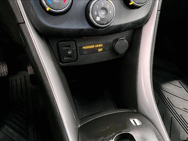 Used 2019 Chevrolet Trax LS FWD image 26