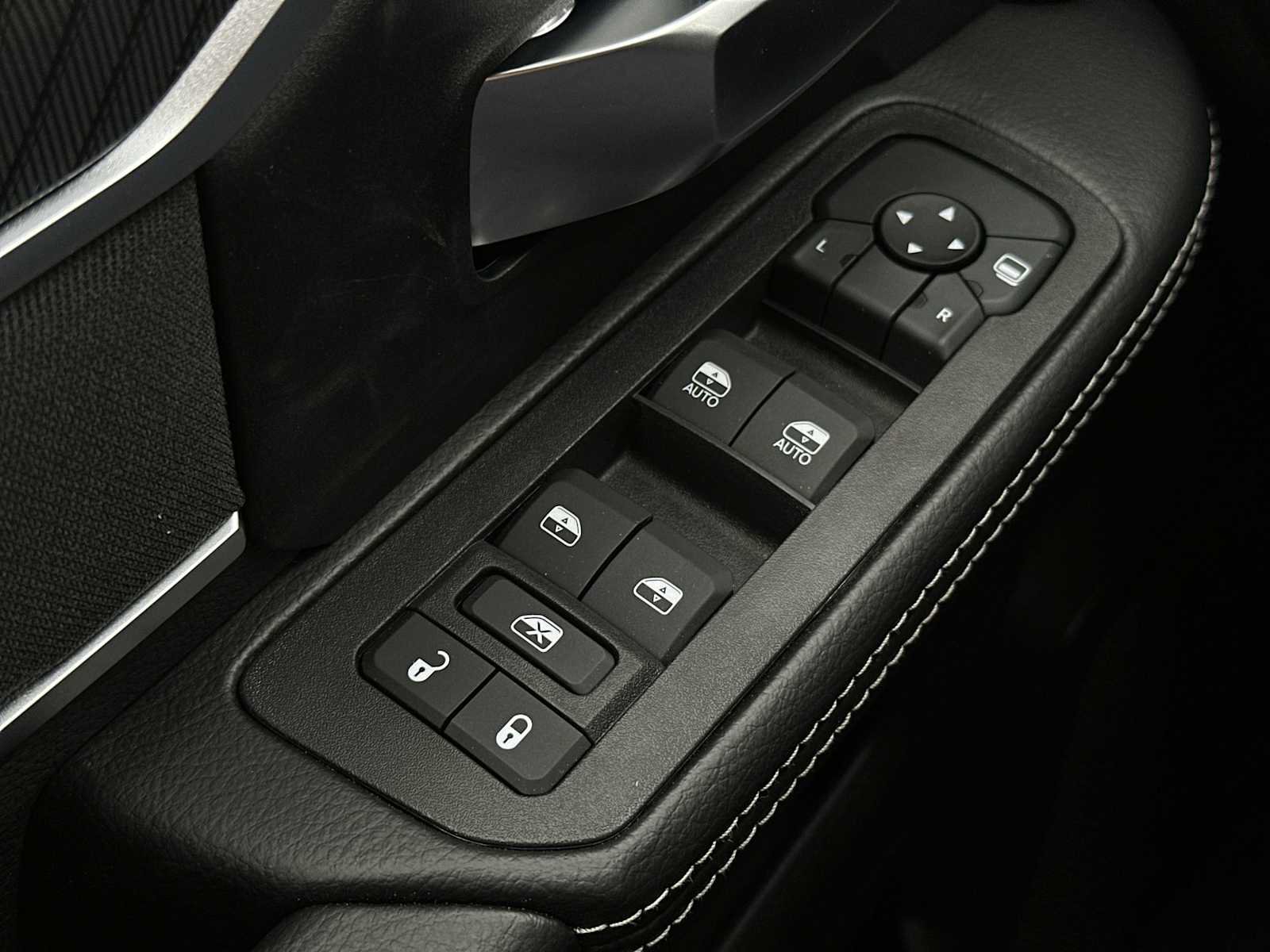 New 2025 RAM 2500 Big Horn w/ Cold Weather Group AWD/4WD image 15