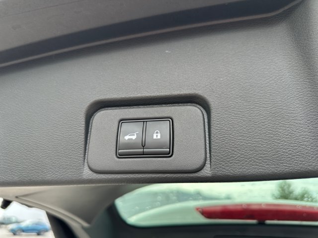 Used 2023 Nissan Rogue Platinum AWD/4WD image 29