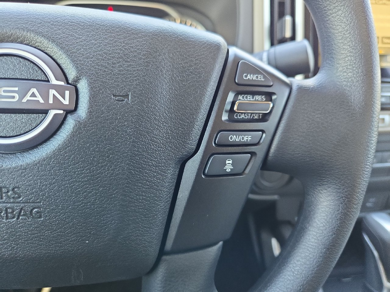 Used 2025 Nissan Frontier SV RWD image 17