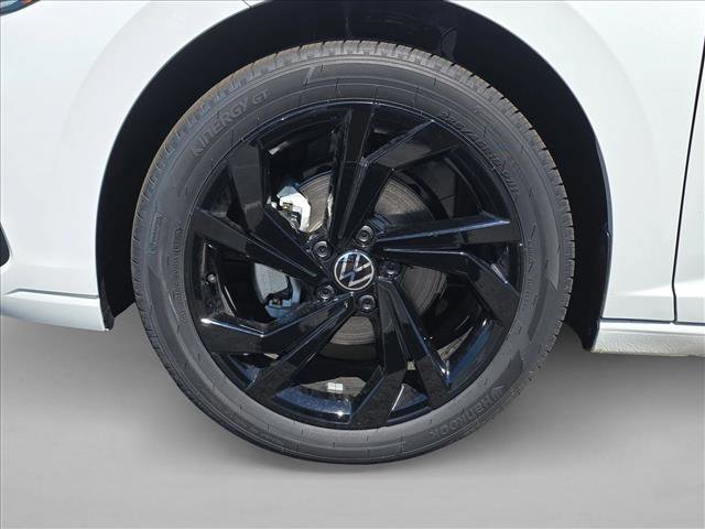 New 2026 Volkswagen Jetta SE image 11