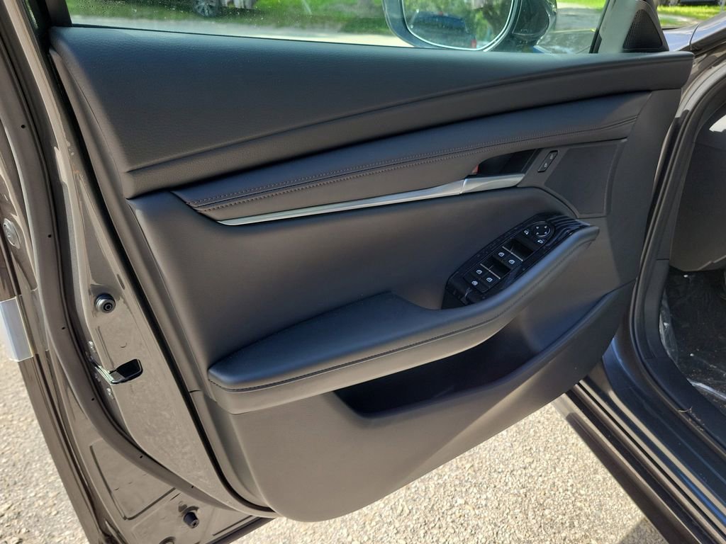 New 2026 MAZDA MAZDA3 s FWD image 18