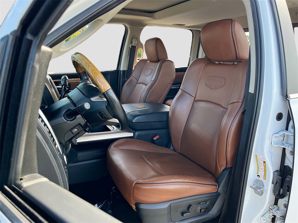 Used 2018 RAM 2500 Longhorn image 21