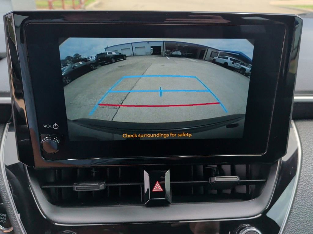 Used 2025 Toyota Corolla SE FWD image 24