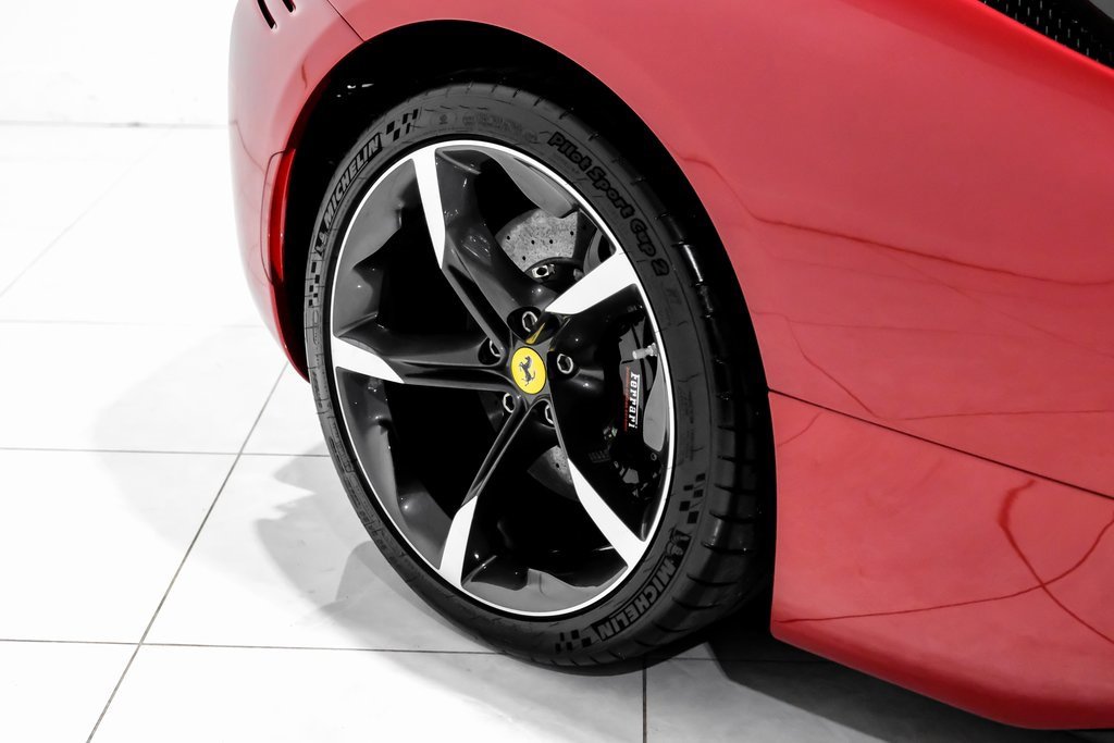 Used 2022 Ferrari SF90 Spider image 49