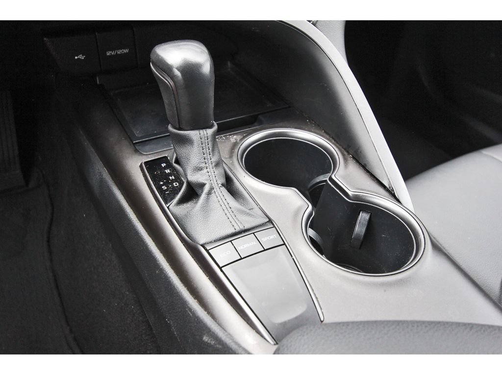 Used 2023 Toyota Camry SE FWD image 31