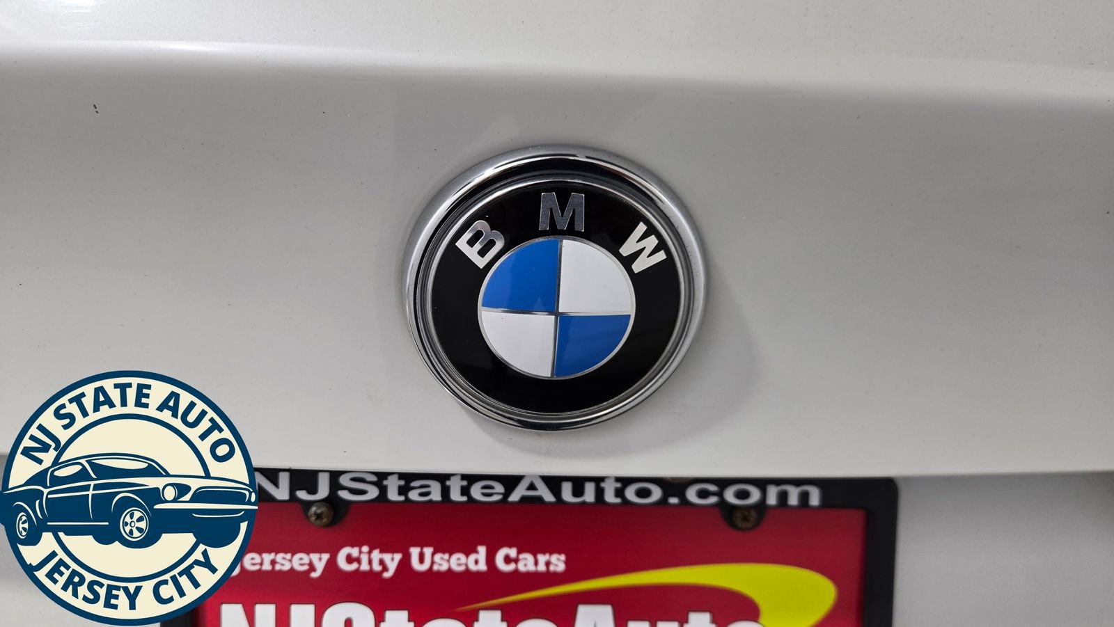 Used 2017 BMW X6 xDrive50i w/ Executive Package image 33