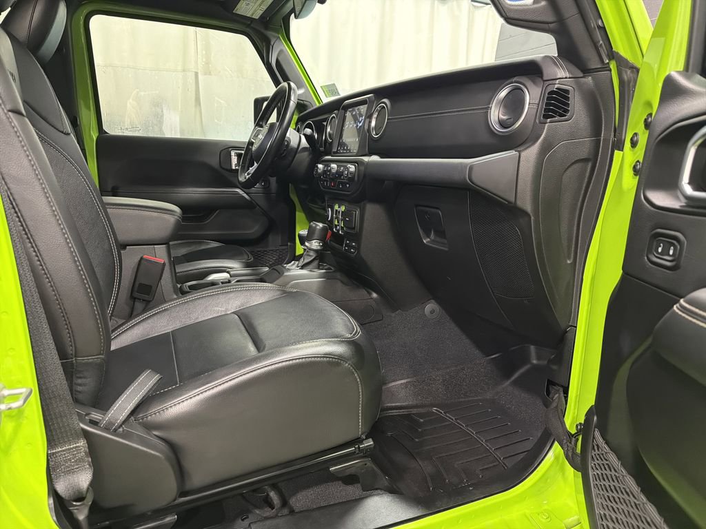 Used 2021 Jeep Gladiator Overland w/ Popular Equipment Package AWD/4WD image 19