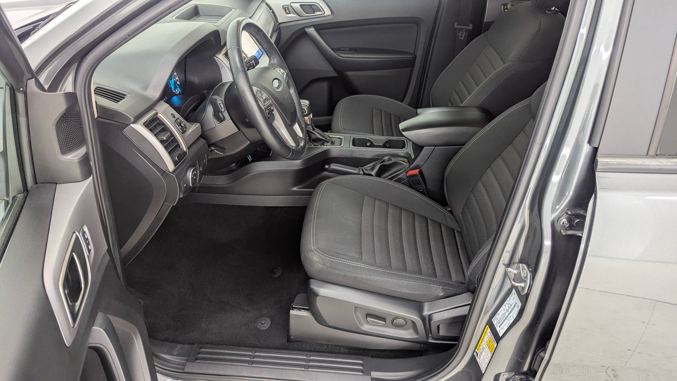 Used 2022 Ford Ranger XLT w/ Equipment Group 302A High image 5