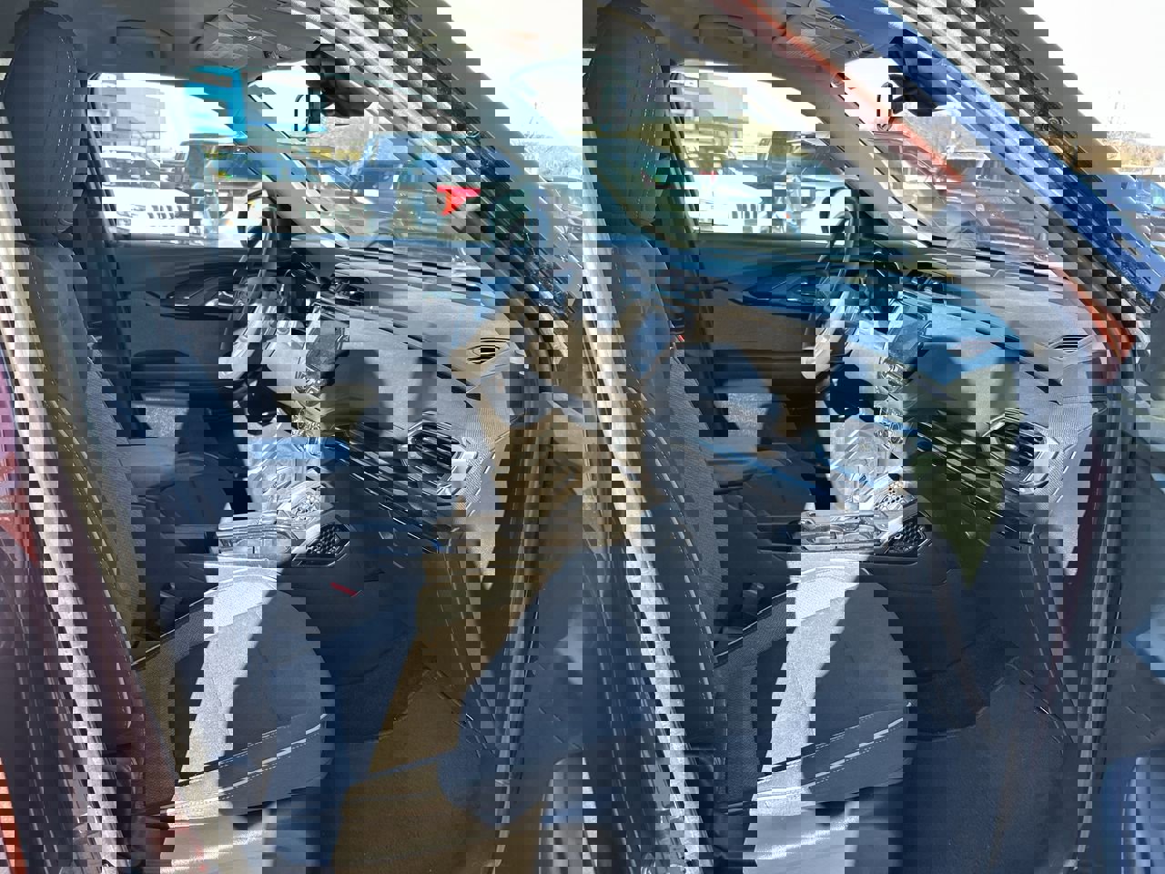 Used 2022 Chevrolet TrailBlazer LT w/ Convenience Package image 13