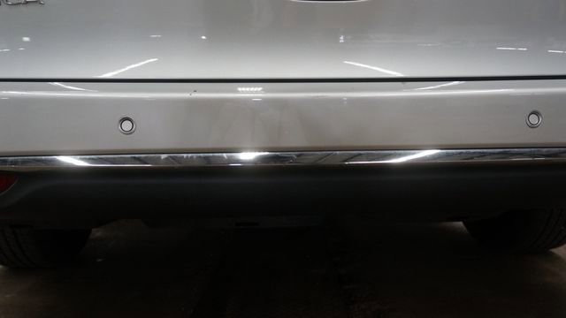 Used 2024 Chrysler Pacifica Touring-L image 84