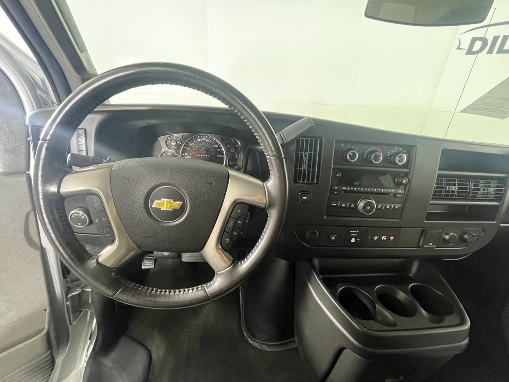 Used 2016 Chevrolet Express 2500 LS image 16
