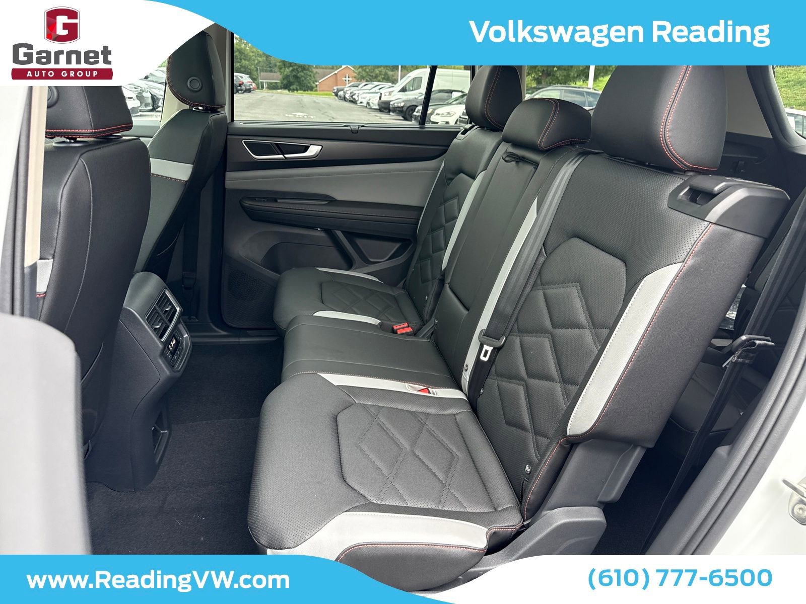 New 2025 Volkswagen Atlas Peak Edition SE image 12