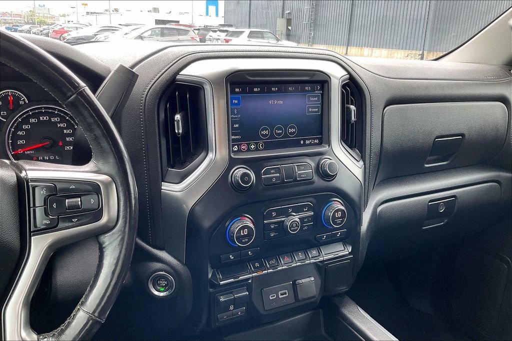 Used 2019 Chevrolet Silverado 1500 RST w/ True North Edition AWD/4WD image 8