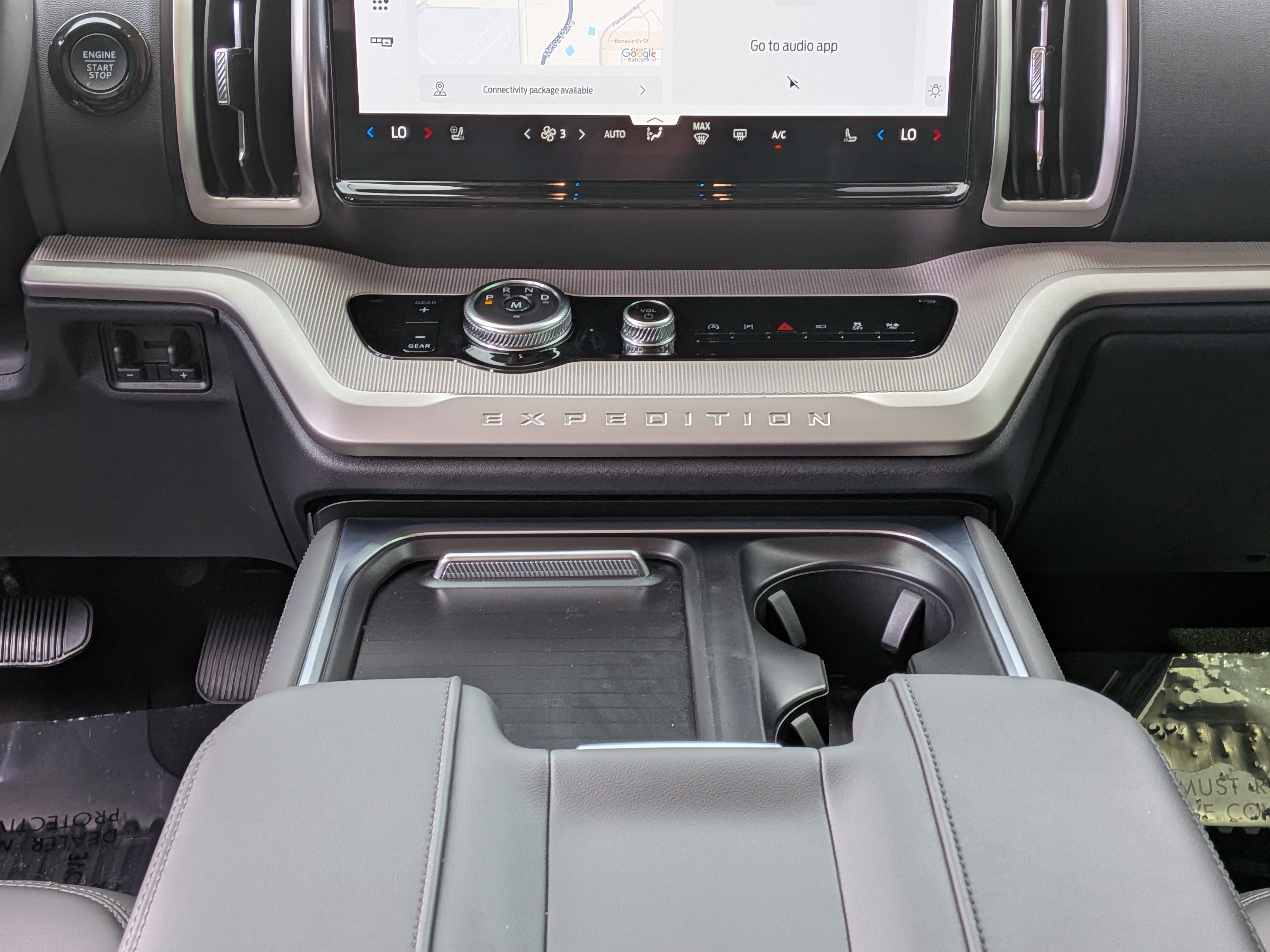 Used 2026 Ford Expedition Active RWD image 21