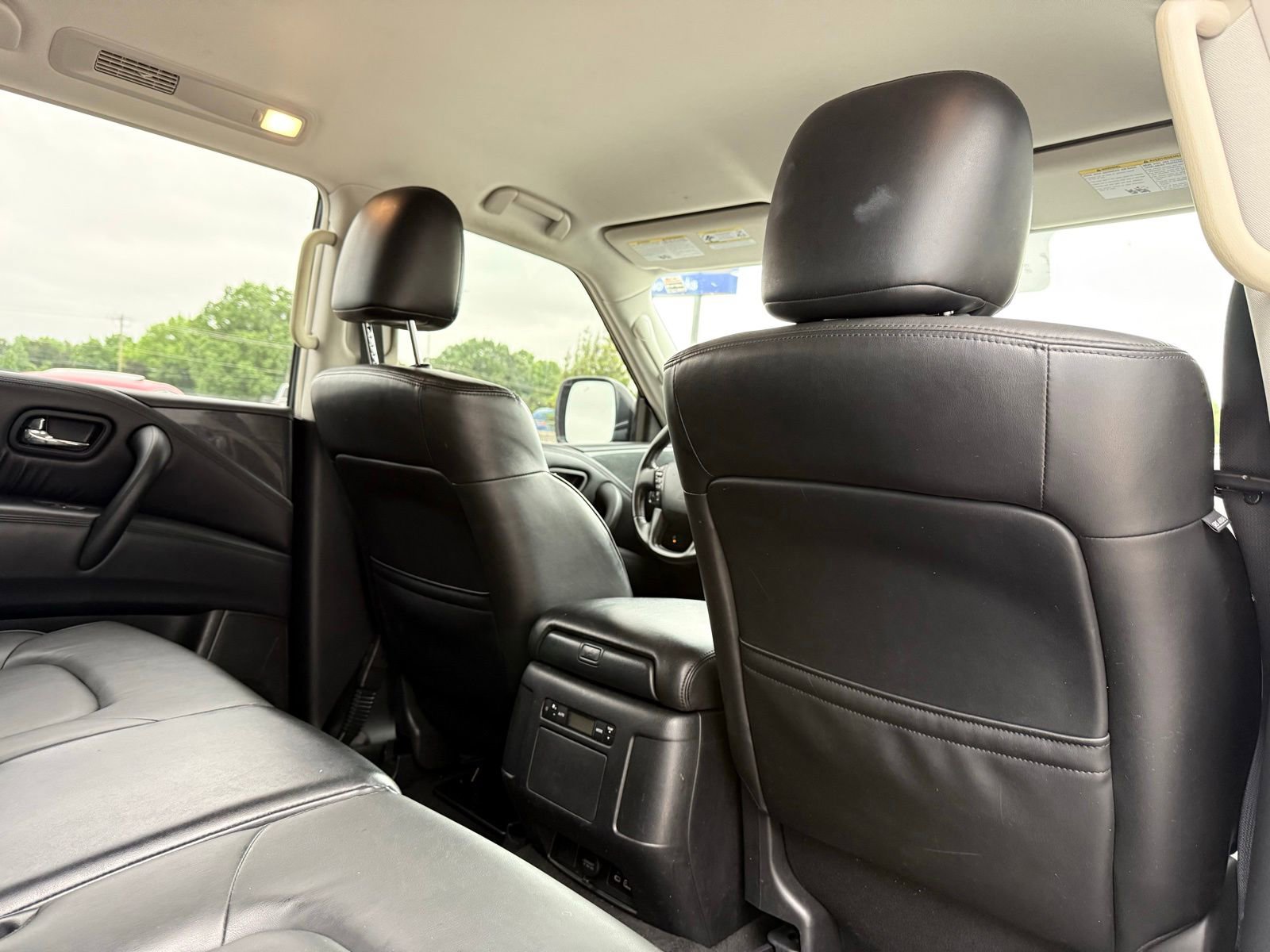 Used 2021 Nissan Armada SV AWD/4WD image 22