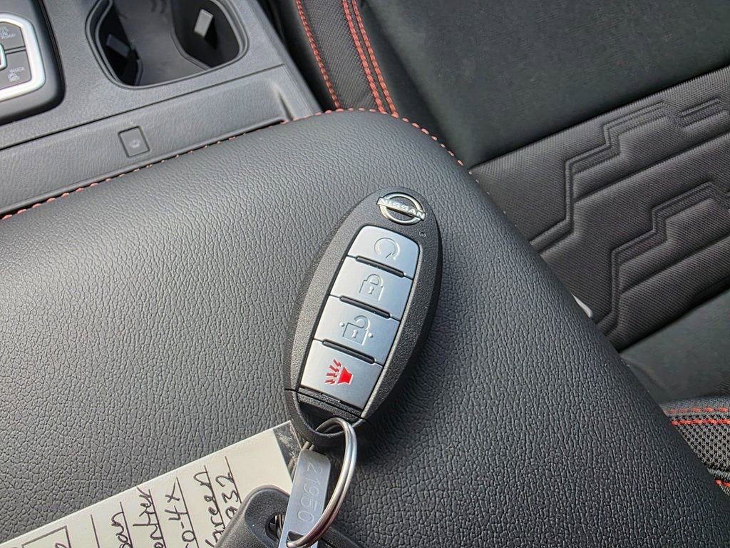 New 2026 Nissan Frontier PRO-4X w/ Pro-4x Convenience Package image 31