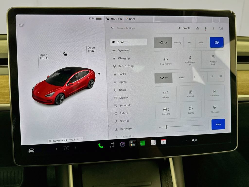 Used 2018 Tesla Model 3 Long Range RWD image 20