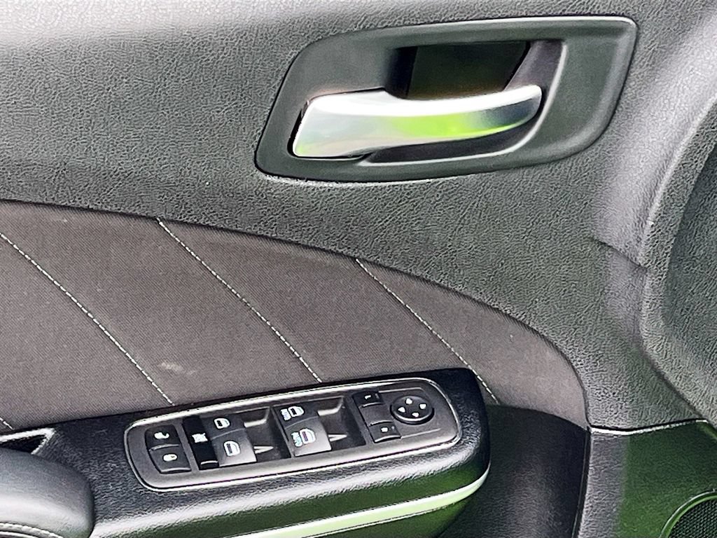 Used 2023 Dodge Charger Scat Pack w/ Harman/Kardon Audio Group RWD image 18
