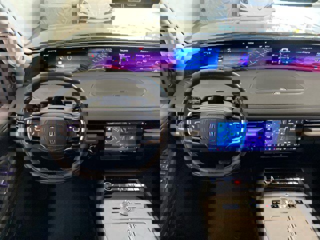 New 2026 Lincoln Navigator Premiere image 22