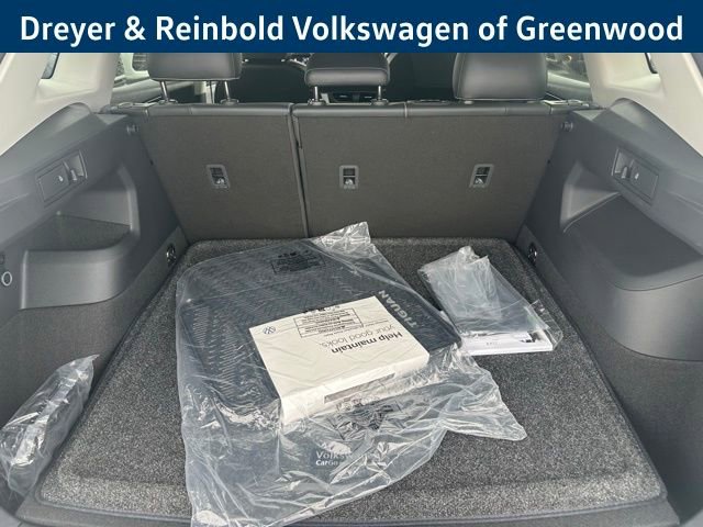 New 2026 Volkswagen Tiguan SE image 30