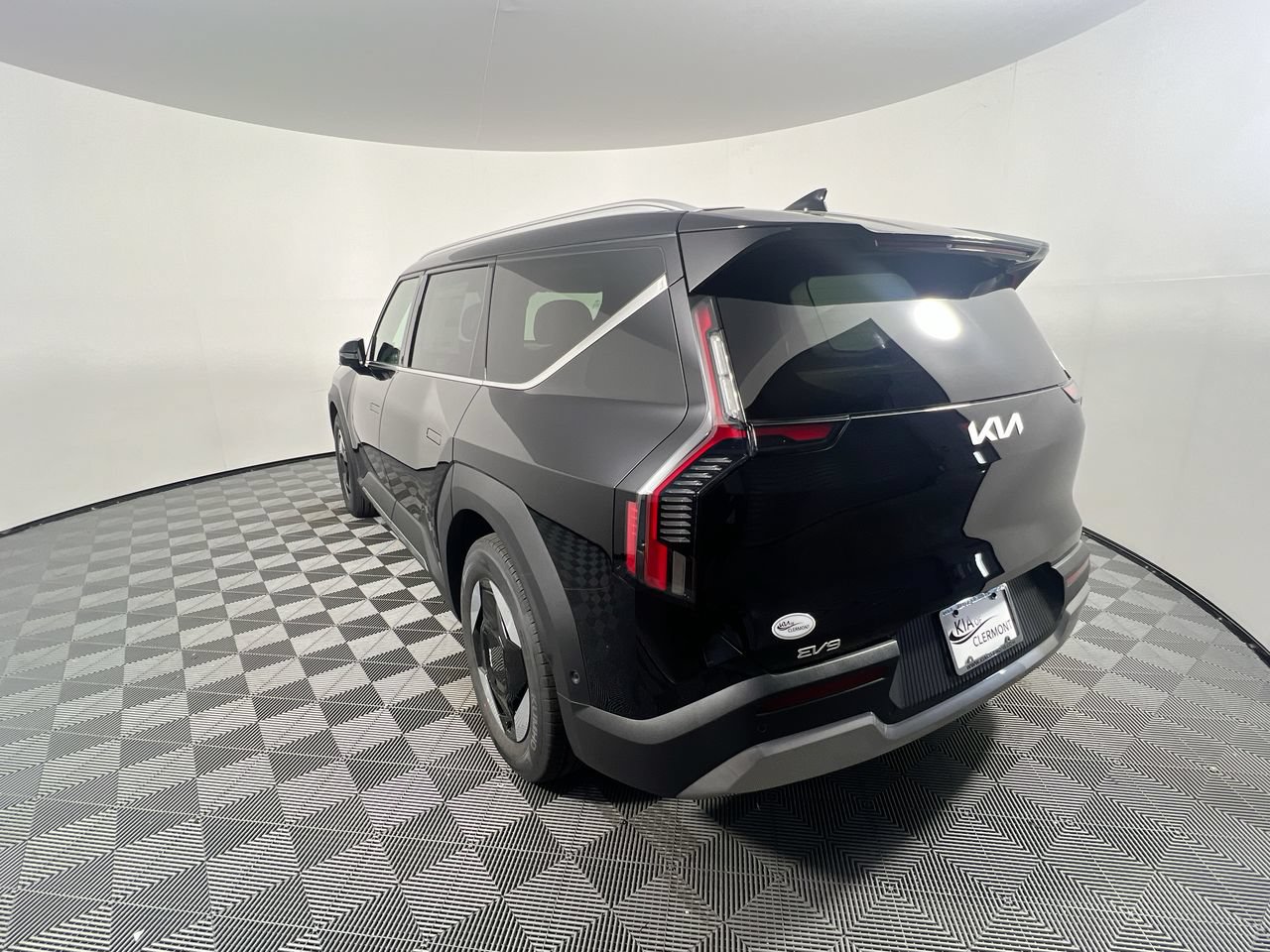 New 2026 Kia EV9 Wind AWD/4WD image 6