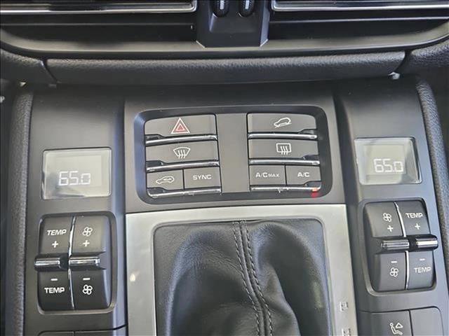 Used 2021 Porsche Macan AWD/4WD image 26