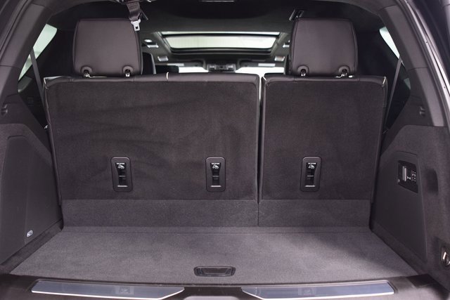 Used 2023 Cadillac Escalade Sport Platinum image 24