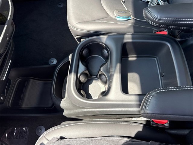 New 2026 Chrysler Pacifica Select image 23