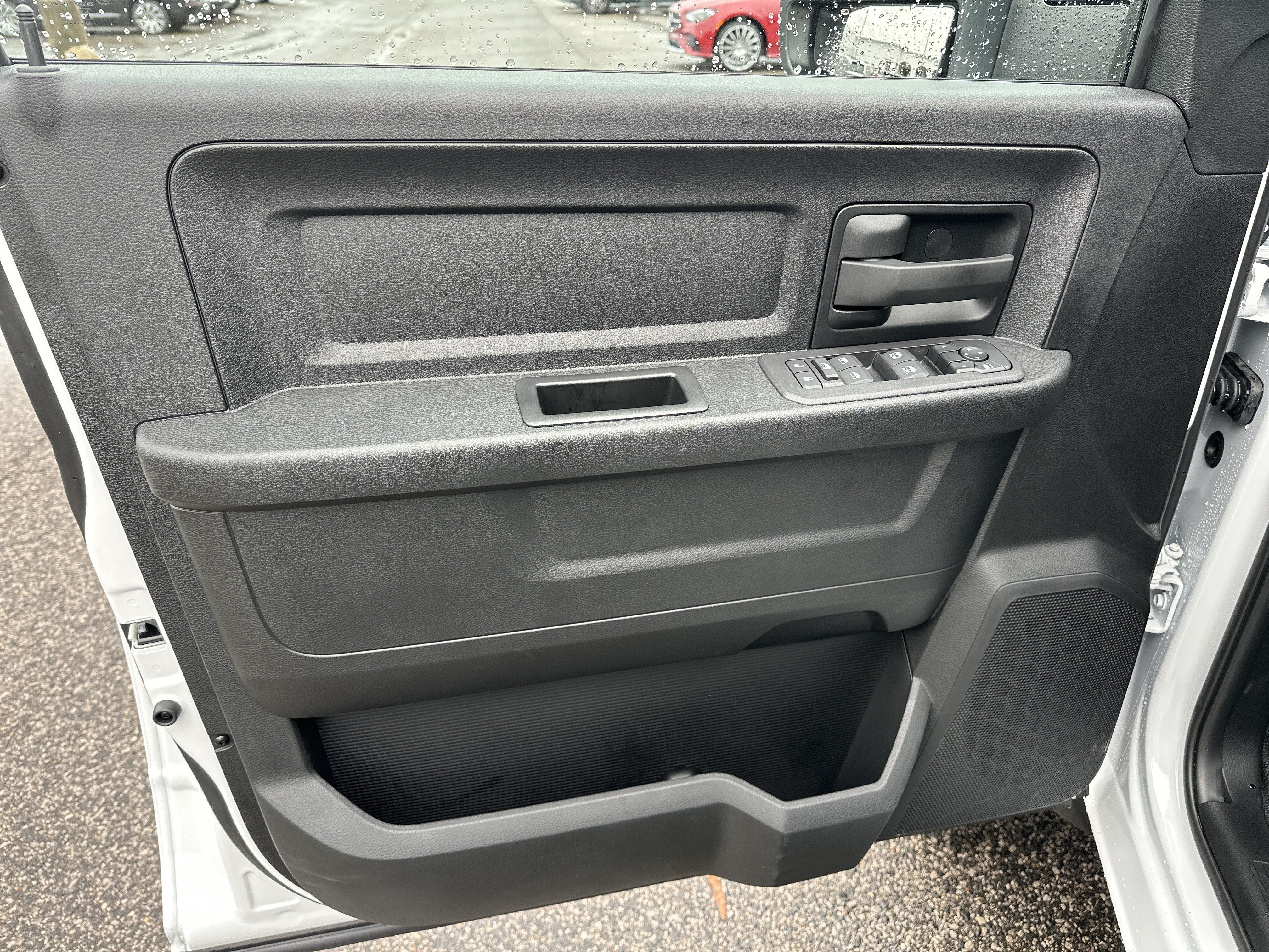 New 2026 RAM 5500 Tradesman w/ Chrome Appearance Group AWD/4WD image 10