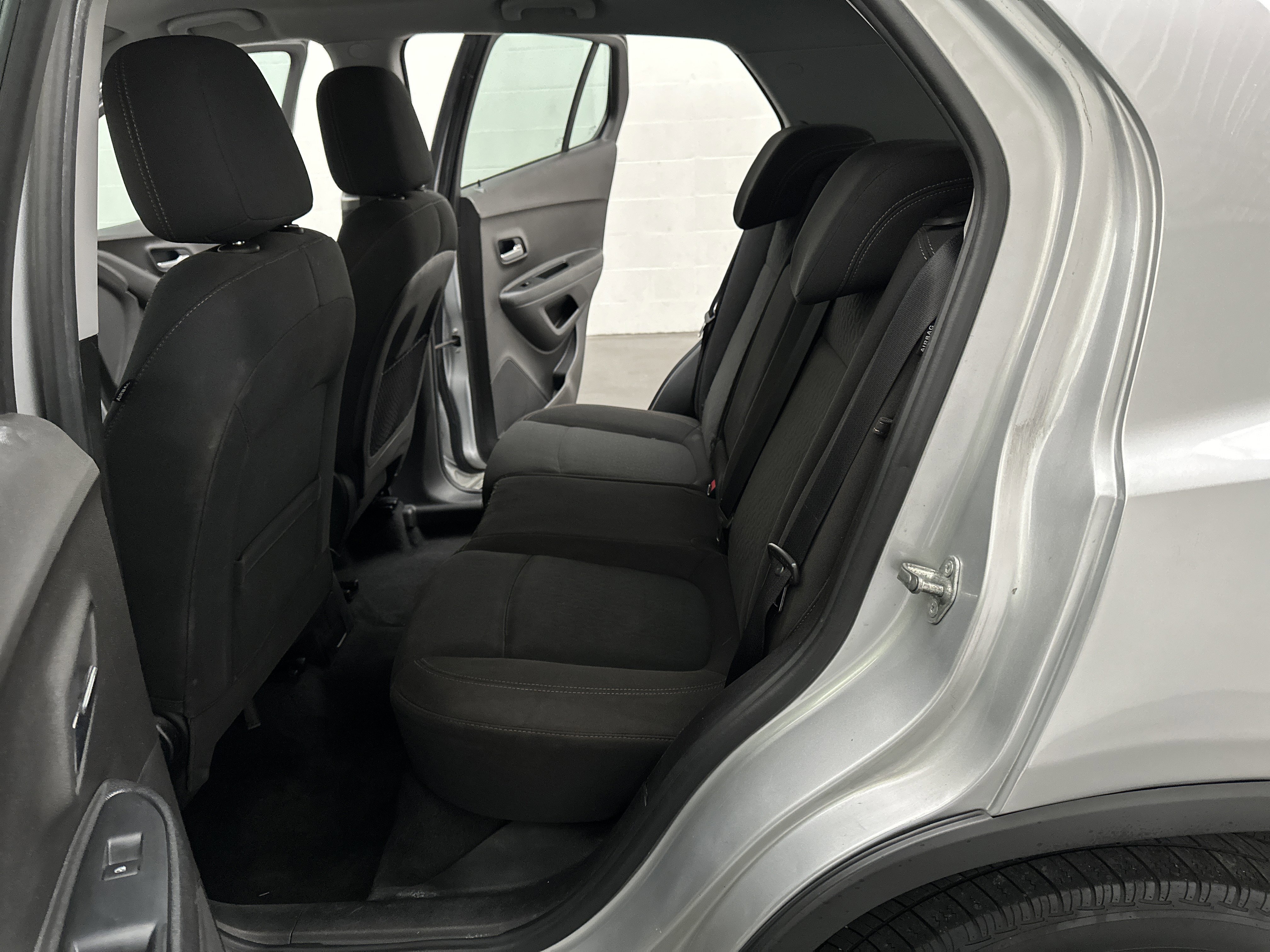 Used 2018 Chevrolet Trax LS w/ LPO, Protection Package image 17