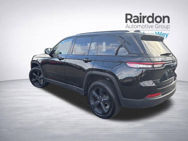 Used 2023 Jeep Grand Cherokee Altitude image 40