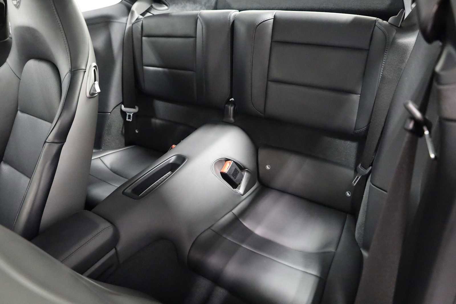 Used 2019 Porsche 911 Turbo image 35