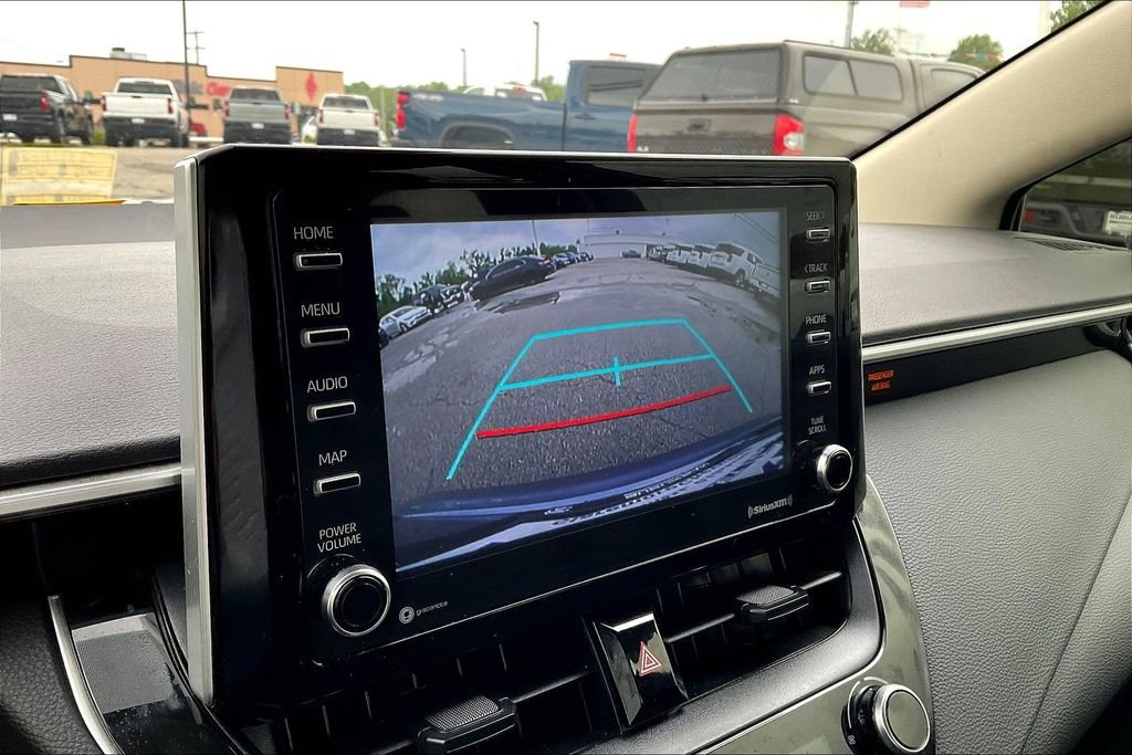 Used 2021 Toyota Corolla LE FWD image 23