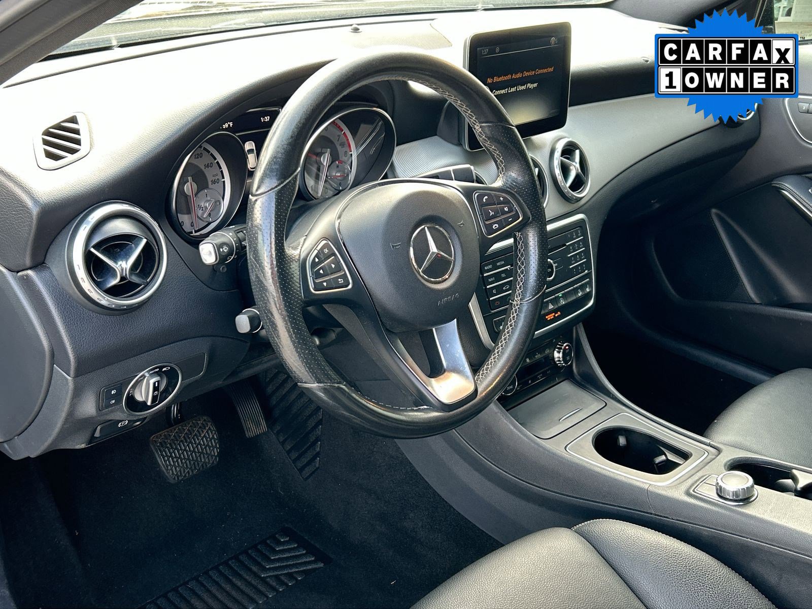 Used 2017 Mercedes-Benz GLA 250 4MATIC image 11