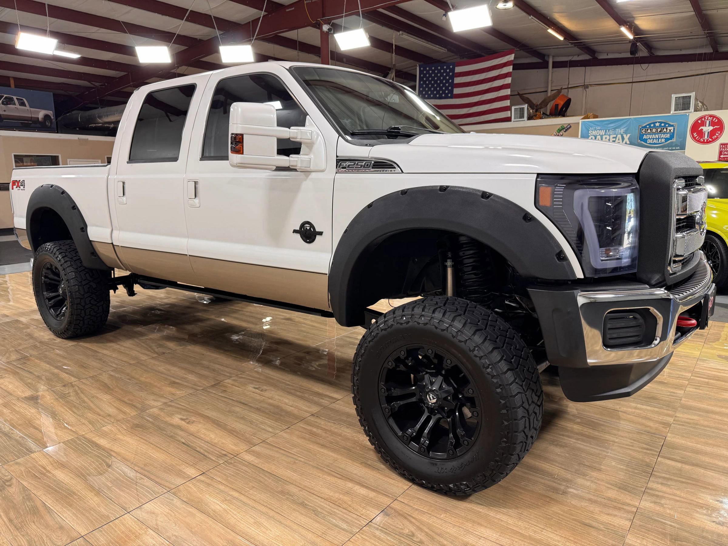 Used 2012 Ford F250 Lariat w/ Lariat Ultimate Pkg AWD/4WD image 3