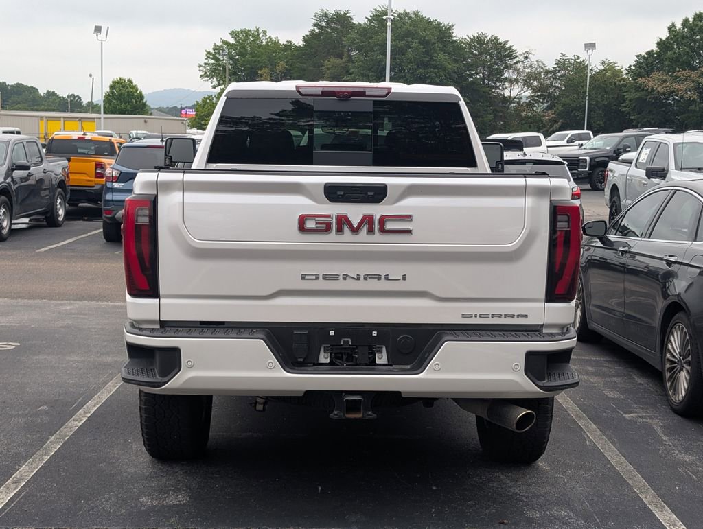 Used 2025 GMC Sierra 2500 Denali w/ Denali Reserve Package AWD/4WD image 6