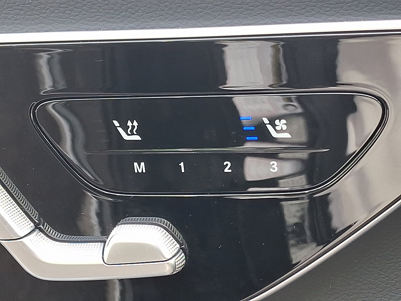 New 2026 Mercedes-Benz E 450 4MATIC Sedan image 19