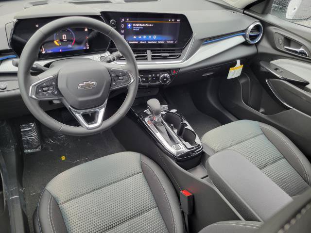 New 2026 Chevrolet Trax LT w/ Midnight Edition FWD image 26