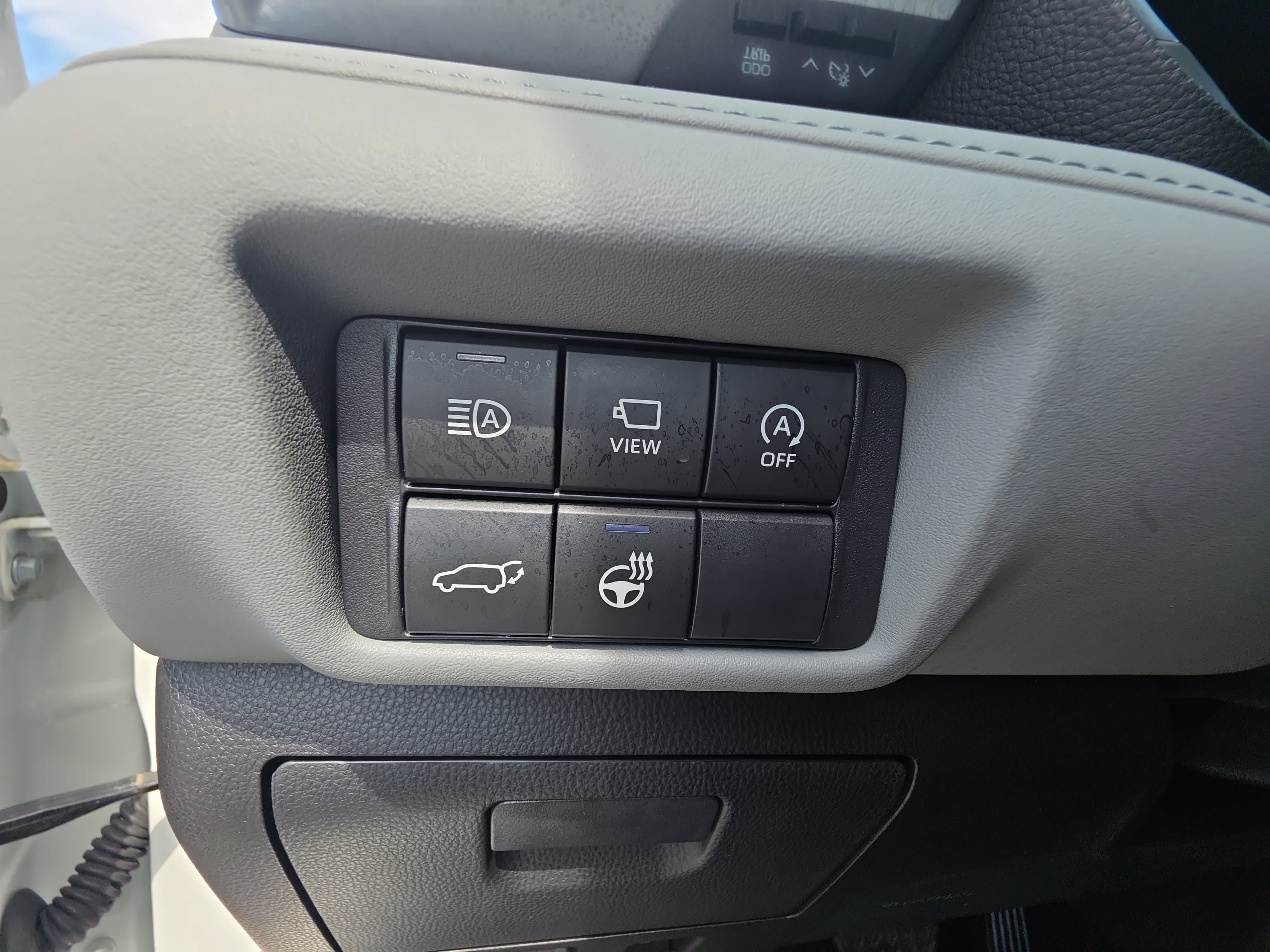 Used 2025 Toyota Highlander Platinum AWD/4WD image 15
