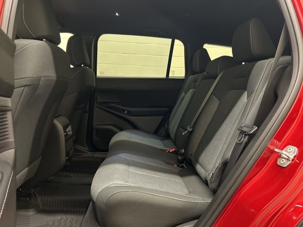 New 2026 Jeep Cherokee Laredo image 8