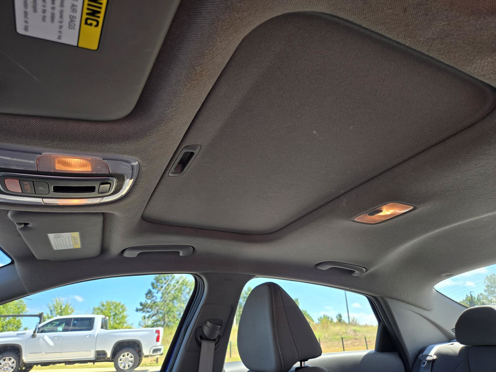Used 2025 Hyundai Elantra SEL FWD image 19