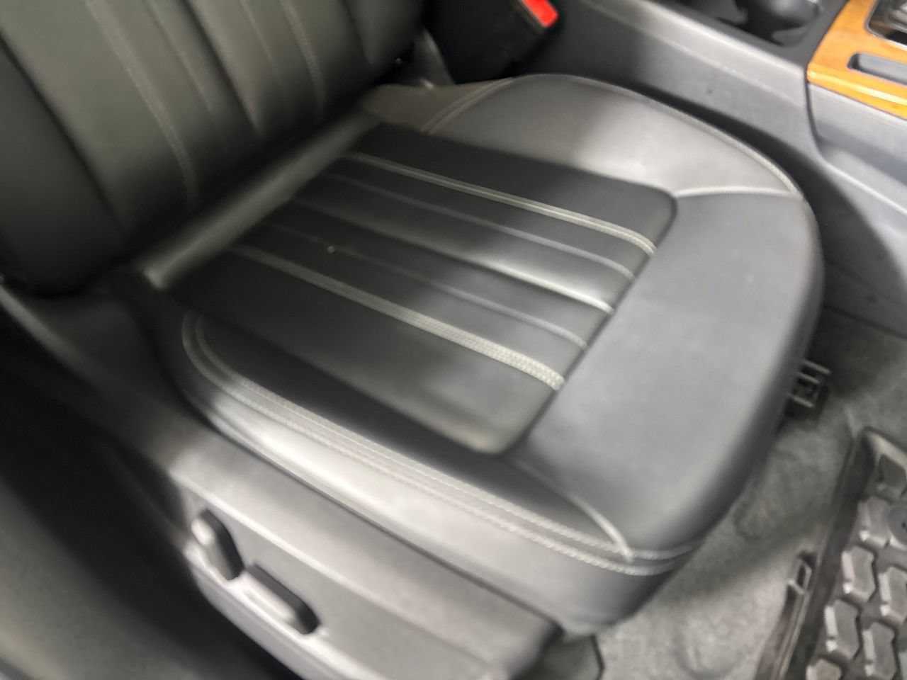 Used 2023 Audi Q5 2.0T Premium w/ Convenience Package AWD/4WD image 30
