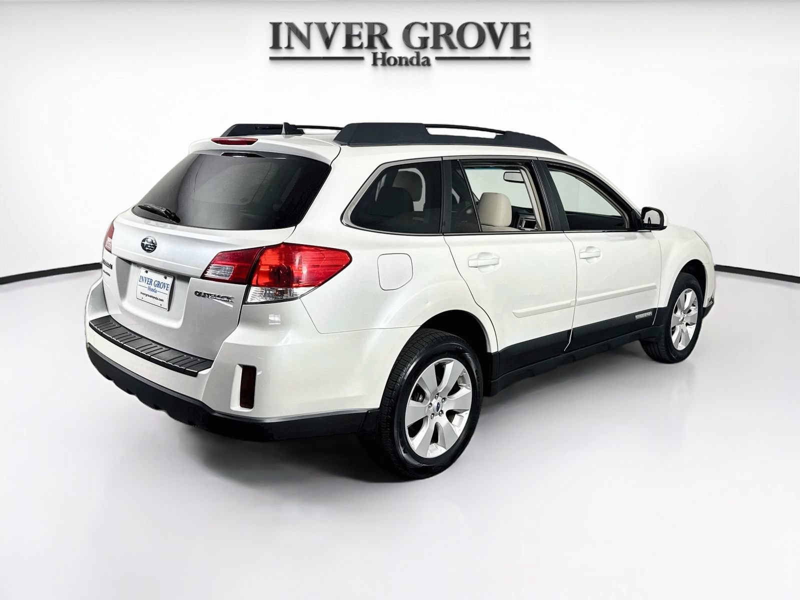 Used 2012 Subaru Outback 2.5i Limited w/ Moonroof Pkg AWD/4WD image 5