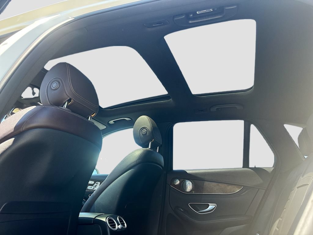 Used 2018 Mercedes-Benz GLC 300 w/ Multimedia Package image 43