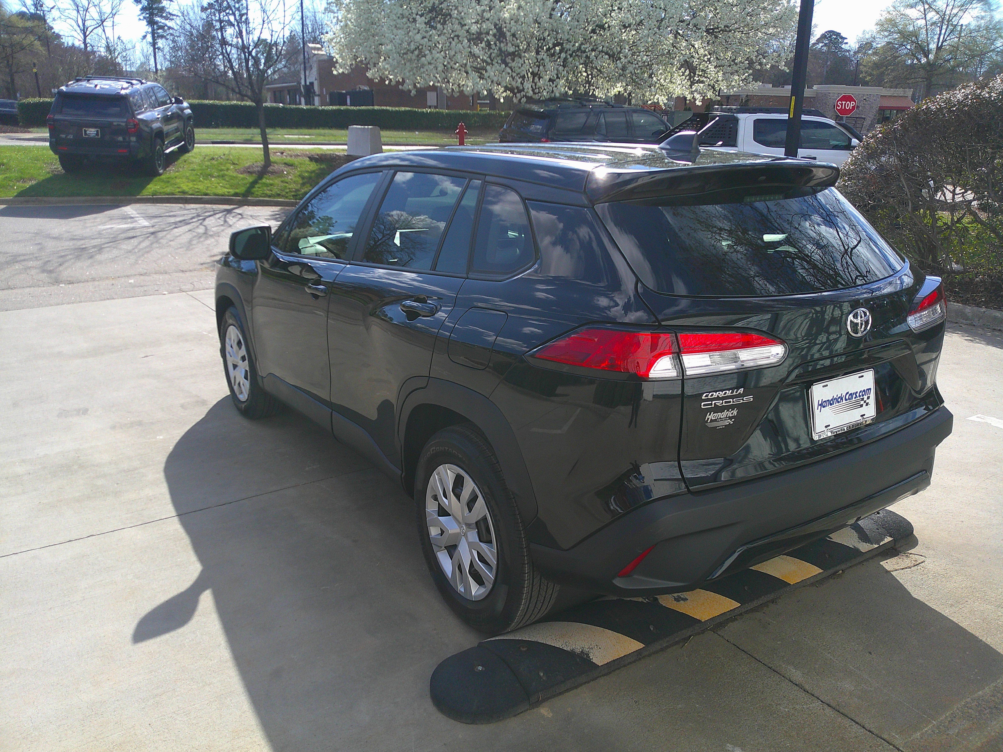 Used 2023 Toyota Corolla Cross L image 10