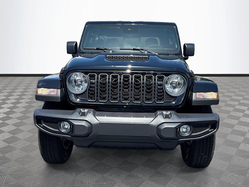 New 2025 Jeep Gladiator Sport AWD/4WD image 2