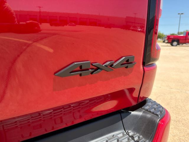 New 2026 RAM 1500 Express AWD/4WD image 21