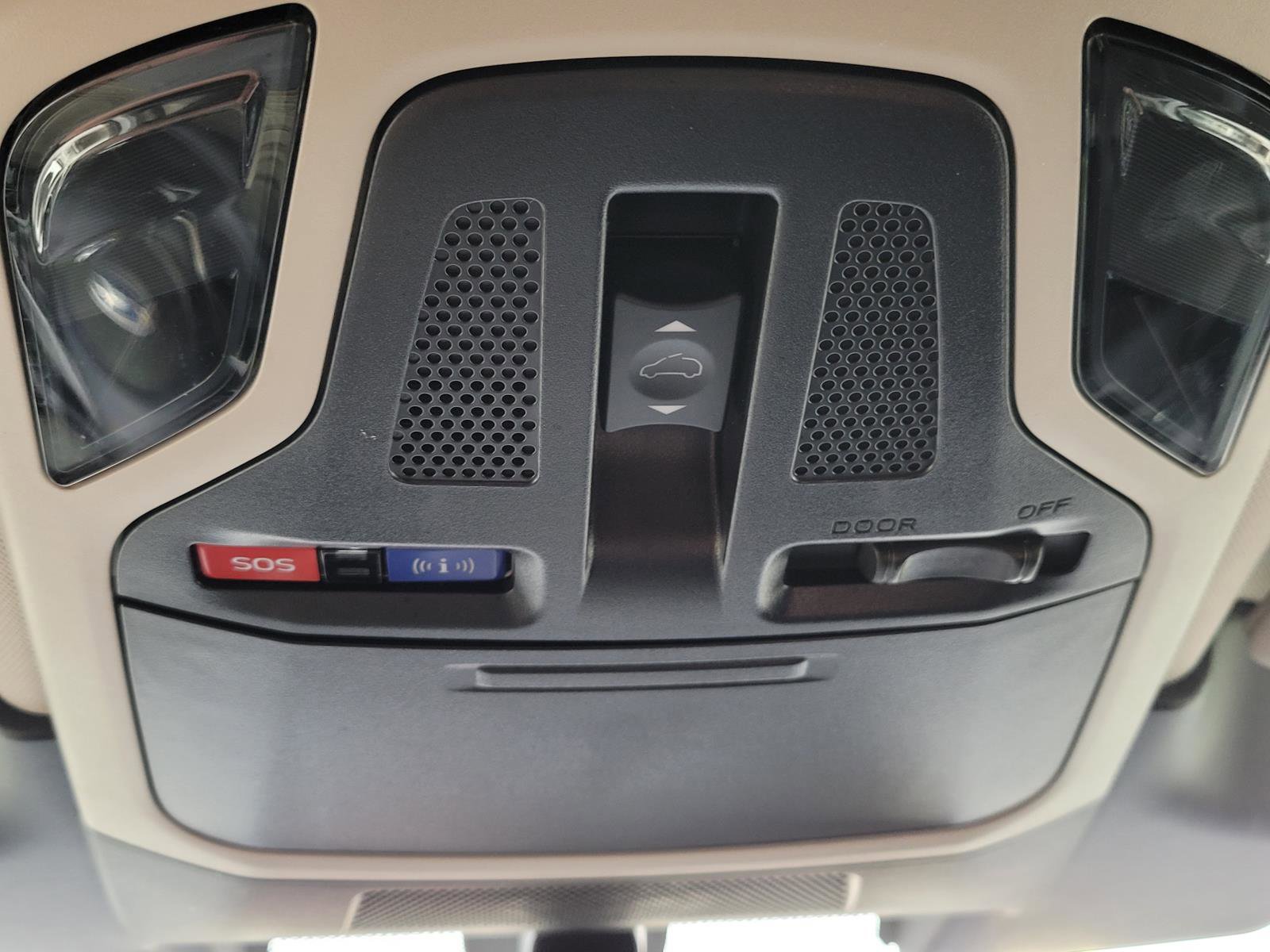 Certified 2025 Subaru Outback Premium image 30